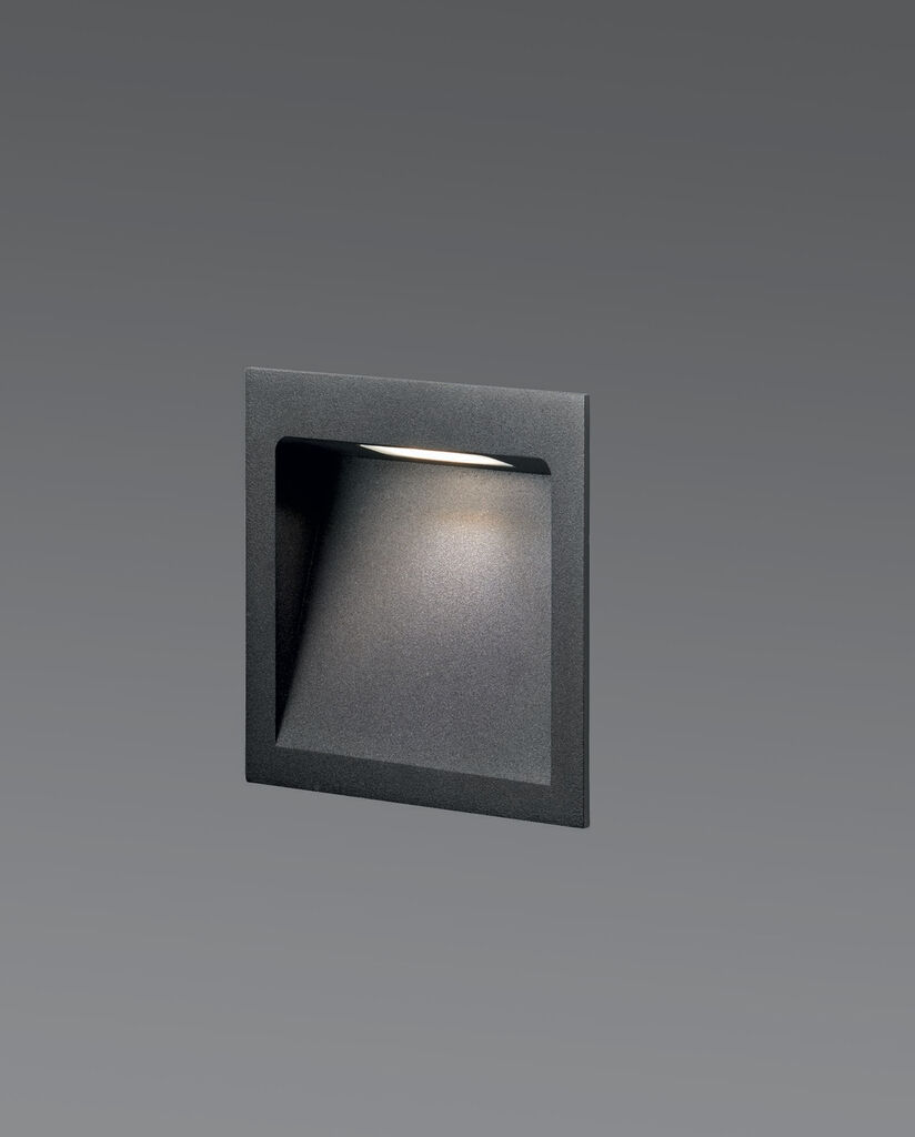 DELI 2 4,5W LED IP54 3000K, B